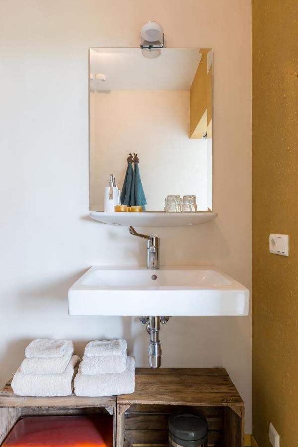 Bed and Breakfast De Nieuwe Warande Tilburg Exterior foto